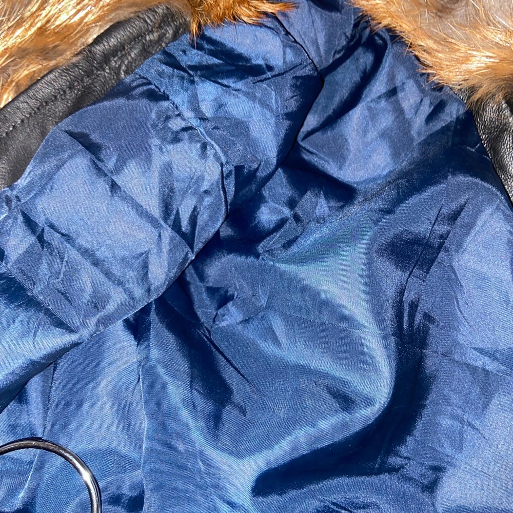 Leather Jacket - Picture 4 of 6